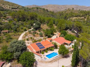 Chalet en venta en Castell de Castells, Alicante