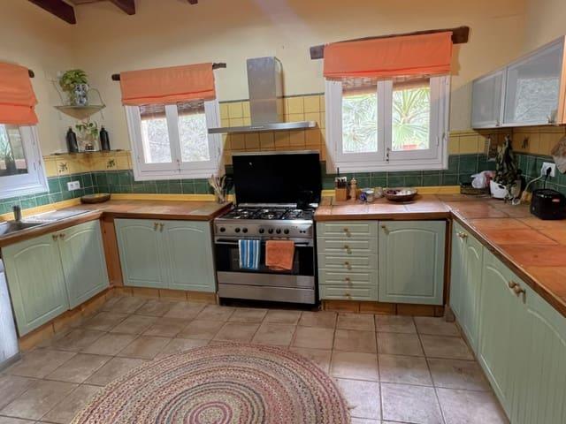 Chalet en venta en Castell de Castells, Alicante