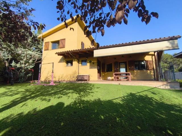 Chalet en venta en Castellnou de Bages. Hogar perfecto en plena Naturaleza. Chalets Castellnou de.