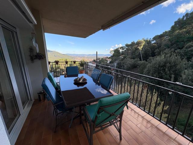 Chalet en venta en Castellar del Vallès, El Racó Sant Feliu del Racó. MAGNIFICA CASA INDEPENDIENTE Y RODEADA DE NATURALEZA. Chalets Castellar del.