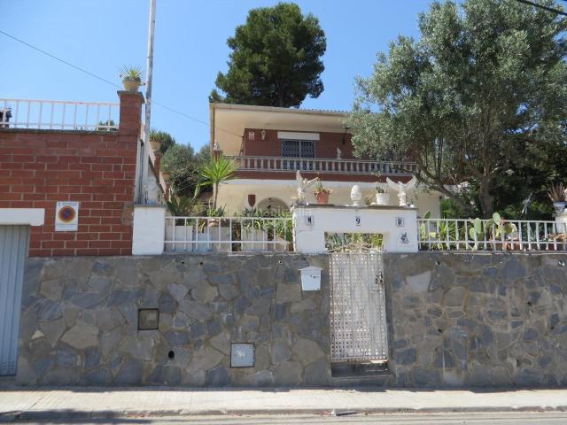 Chalet en venta en Castellbisbal. Chalet en Castellbisbal. Chalets.