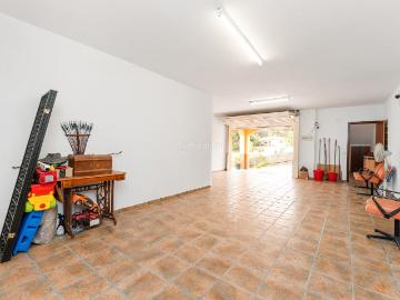 Chalet en venta en Castellet i la Gornal. Chalets Castellet i la.
