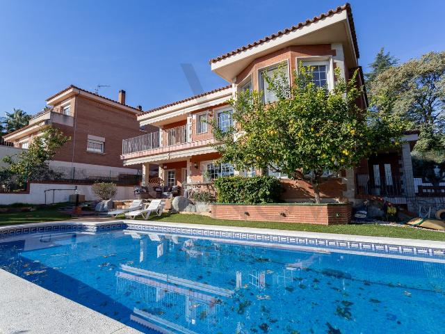 Chalet en venta en Castellvell del Camp. Casa Chalet independiente en venta en CL FUCSIA DE LA 29, Castellvell del Camp. Chalets Castellvell del.
