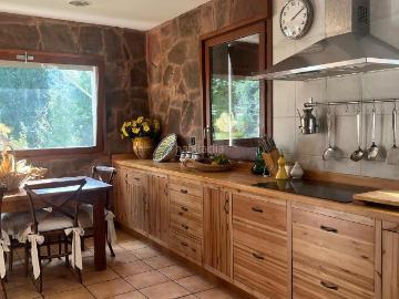 Chalet en venta en Castellví de Rosanes. A 2 minutos de Ap7 y 5 minutos de A2. Chalets Castellví de.