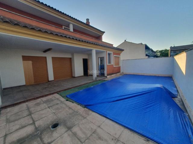 Chalet en venta en Ceutí. Chalet con piscina en la Urbanización la Tejera. Chalets.