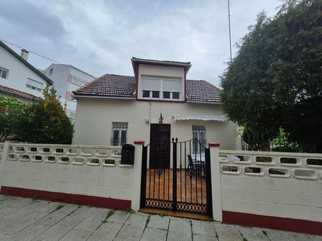 Chalet en venta en Cedeira. Chalets.