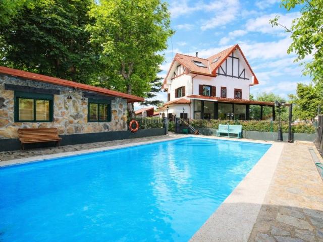 Chalet en venta en Cercedilla. Magnifico Chalet Colonia de S. Antonio de Cercedilla, Madrid. Chalets.