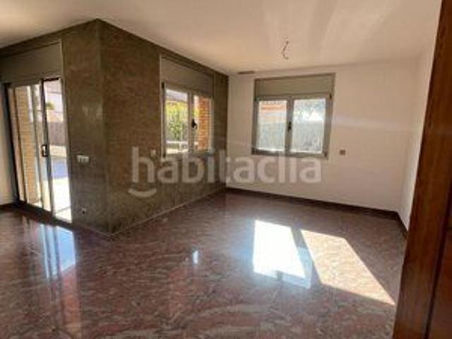 Chalet en venta en Cerdanyola del Vallès, Montflorit. CHALET ESPECTACULAR SEMINUEVO DE 498 M² Y 6 DORMITORIOS. Chalets Cerdanyola del.