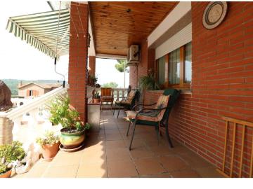 Chalet en venta en Cerdanyola del Vallès, Montflorit. Chalet unifamiliar en Montflorit. Chalets Cerdanyola del.