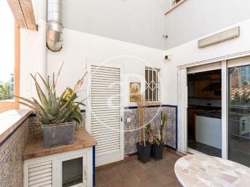 Villa en venta en Plaça Marconi - Terraza