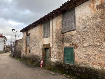 Chalet en venta en Cervera de Pisuerga, Palencia
