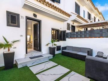 Chalet en venta en Chayofa, Tenerife