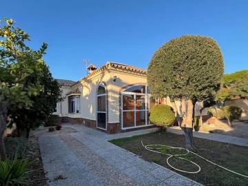 Chalet en venta en Chiclana de la Frontera, Cádiz Costa de la Luz