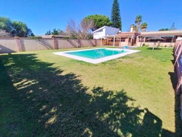 Chalet en venta en Chiclana de la Frontera, Cádiz Costa de la Luz