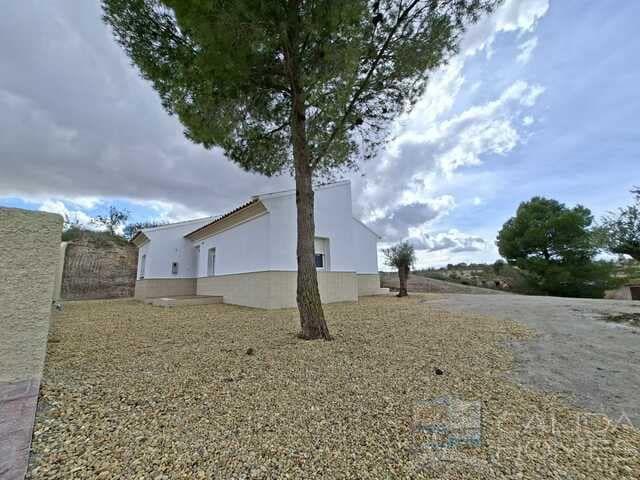 Chalet en venta en Chirivel, Almería