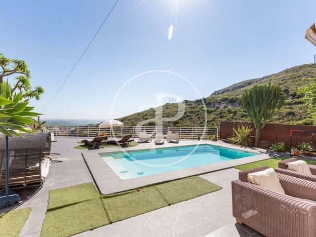 Chalet en venta en Chiva, Valencia