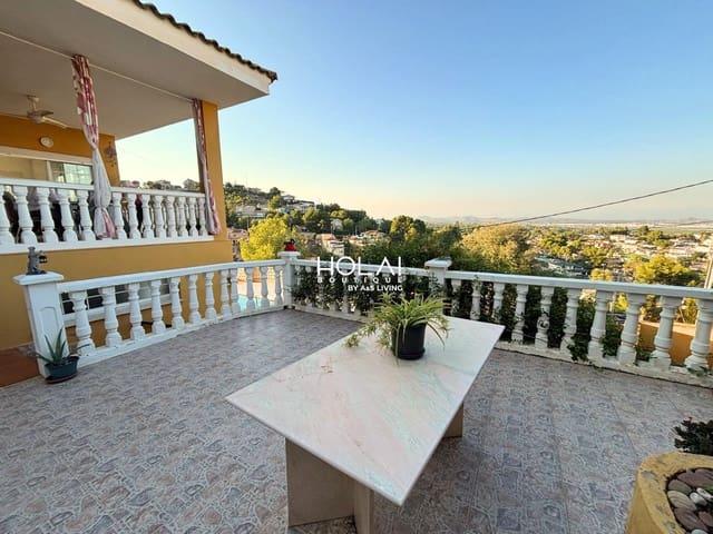 Chalet en venta en Chiva, Valencia