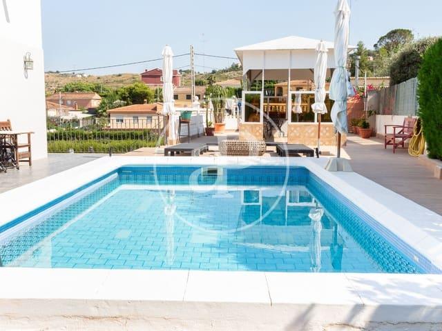 Chalet en venta en Chiva, Valencia