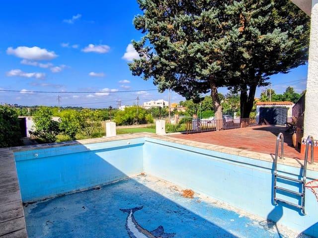 Chalet en venta en Chiva, Valencia