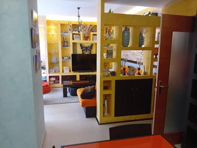 Chalet en venta en Ciudad Real, Larache. Chalet adosado con piscina, en Ciudad Real. Amplio, luminoso y funcional. Chalets Ciudad.