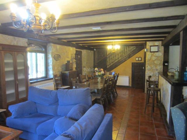 Chalet en venta en Ciudad Rodrigo. Venta de villa en Ciudad Rodrigo. Chalets Ciudad.