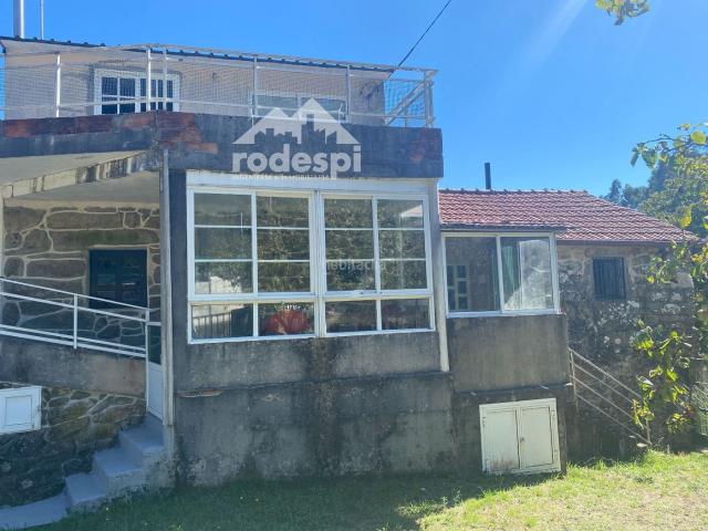 Chalet en venta en Crecente. Crecente. Chalets.