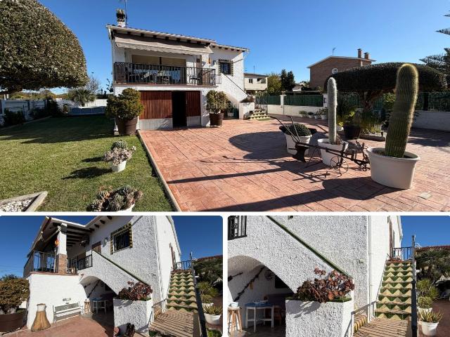 Chalet en venta en Creixell Costa Dorada. Espectacular vivienda unifamiliar en la urbanización Puerto Romano de Creixell. Chalets.