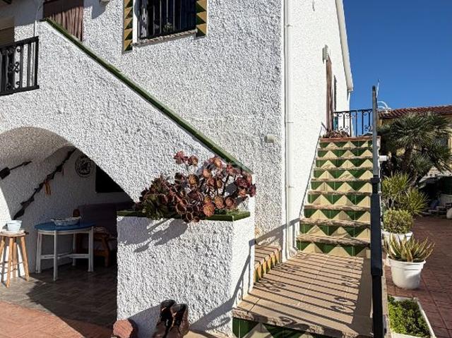 Chalet en venta en Creixell Costa Dorada. Espectacular vivienda unifamiliar en la urbanización Puerto Romano de Creixell. Chalets.