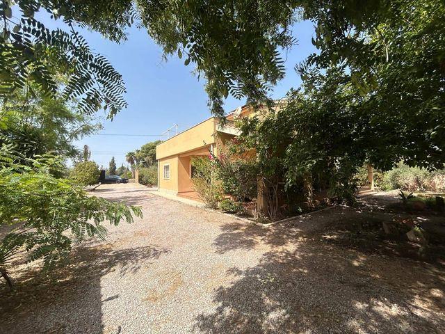 Chalet en venta en Crevillente / Crevillent, Alicante