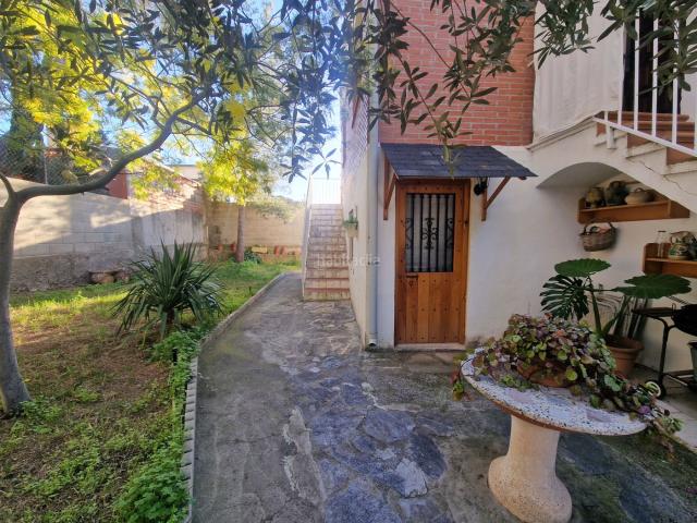 Chalet en venta en Cubelles, Mas Trader Corral d´En Tort Corral d´En Cona. magnifica casa a 4 vientos. Chalets.