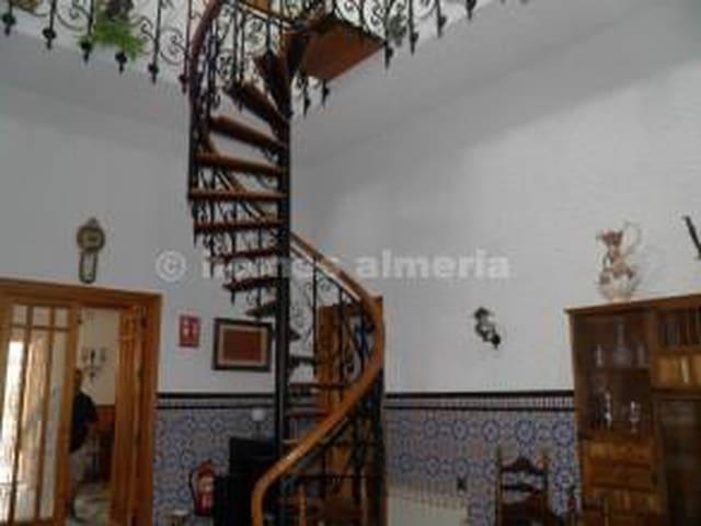 Chalet en venta en Cúllar, Granada