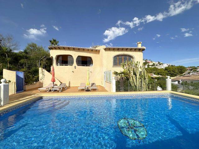 Chalet en venta en Cumbre del Sol, Alicante Costa Blanca