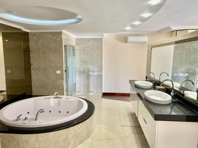 Chalet en venta en Amarilla Golf, Tenerife