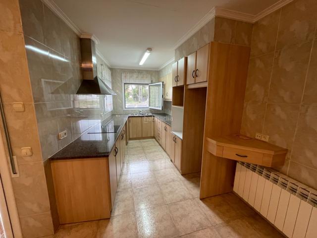 Chalet en venta en Amer. CASA XALET AMB HORT. Chalets.