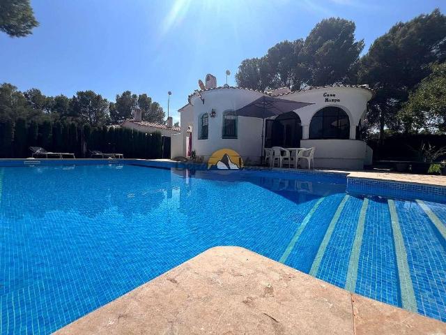 Chalet en venta en calle Del Torrent del Pi, Ametlla de Mar, l´, de 86 m² 4 habitaciones por 345.000