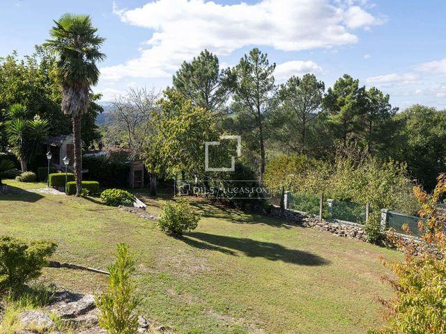 Chalet en venta en Amoeiro, Orense