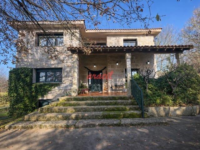 Chalet en venta en Amoeiro, Orense