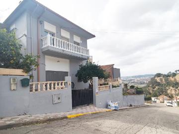 Chalet en venta en Abrera. 4 vientos en Can Villalba. Chalets.