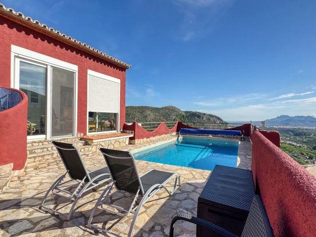 Chalet en venta en Adsubia, Alicante Costa Blanca