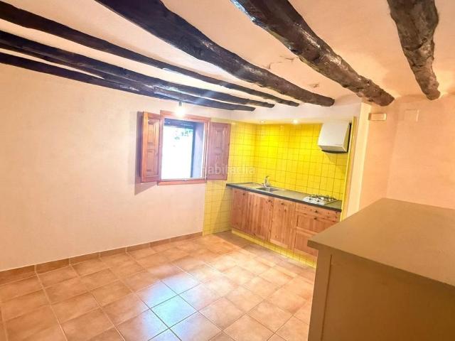 Chalet en venta en Aguaviva. Chalets.