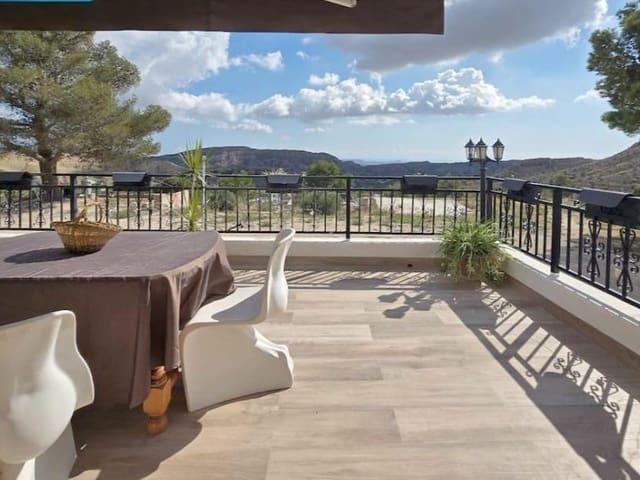 Chalet en venta en Agost, Alicante