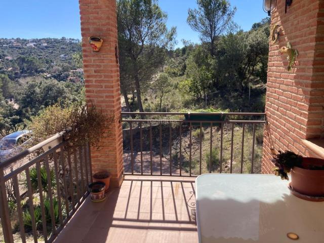 Chalet en venta en Albalate de Zorita. Chalet independiente en amplia parcela de 986 m2. Chalets Albalate de.