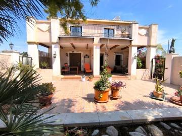Chalet en venta en Albatera, Alicante