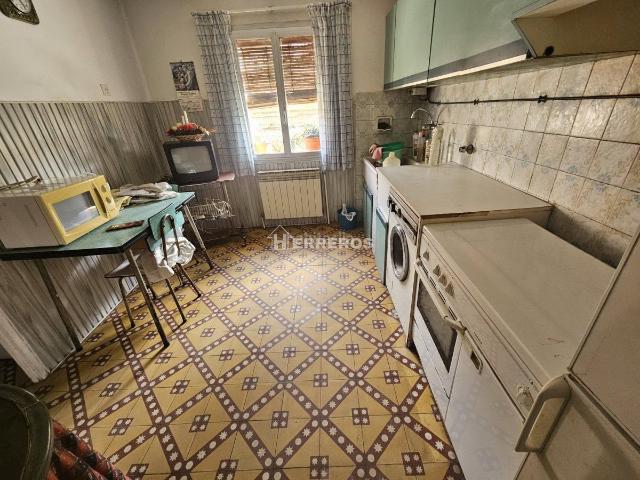 Chalet en venta en Alberite. Chalet en venta en Alberite, 3 dormitorios. Chalets.