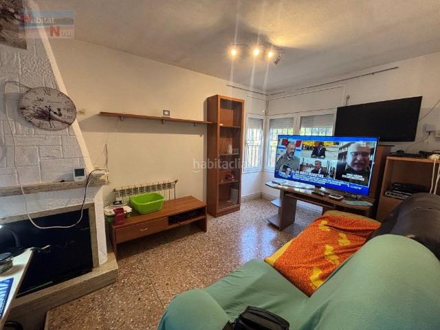 Chalet en venta en Albinyana. CASA CON 4 HABITACIONES. Chalets.