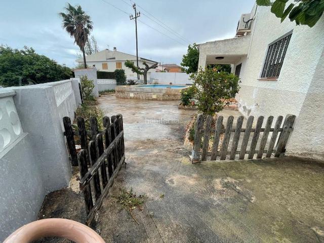 Chalet en venta en Alcanar Costa Dorada. QUIERES IMAGINAR TU VIVIENDA DE ENSUEÑO, HAZLO. Chalets.