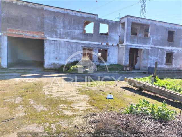 Chalet en venta en Alcalá de Guadaira, Centro. ESTUPENDA PARCELA EN LA GALBANA. Chalets Alcalá de.