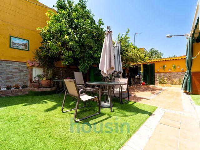 Chalet en venta en Alcalá de Guadaira, Sevilla
