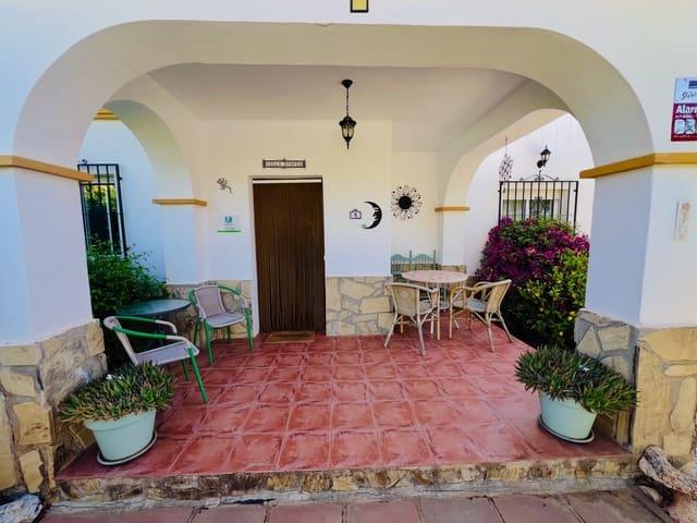 Chalet en venta en Alcaucín, Málaga