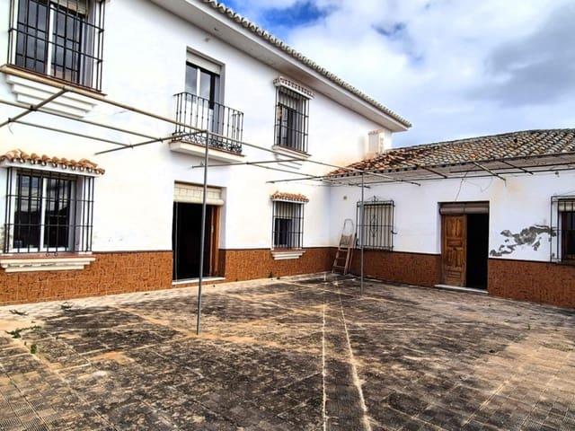 Chalet en venta en Alcaucín, Málaga